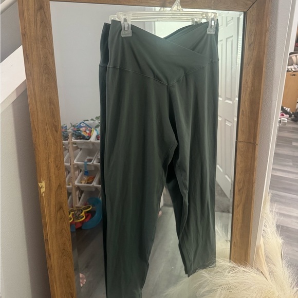 OFFLINE By Aerie Real Me High Waisted 7/8 Crossover Legging- Olive Green - Picture 3 of 6